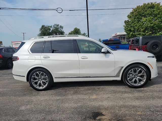 2025 BMW X7 xDrive40i