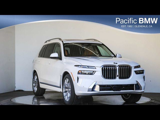 2025 BMW X7 xDrive40i