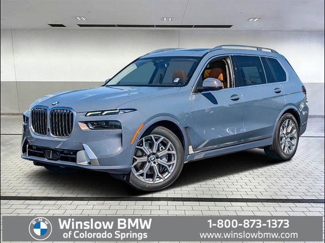 2025 BMW X7 xDrive40i