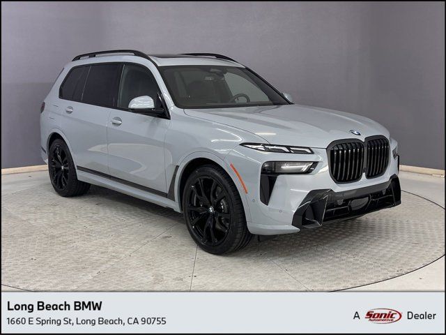 2025 BMW X7 xDrive40i