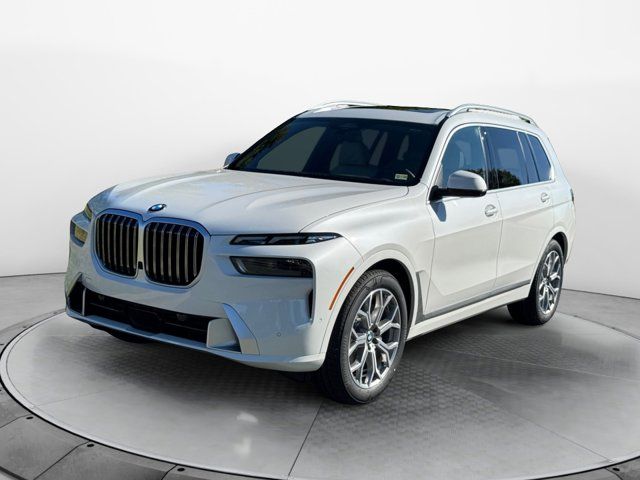 2025 BMW X7 xDrive40i