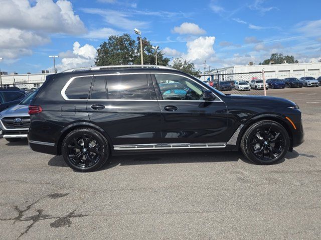 2025 BMW X7 xDrive40i