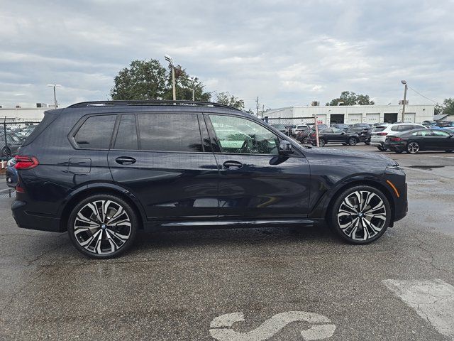 2025 BMW X7 xDrive40i