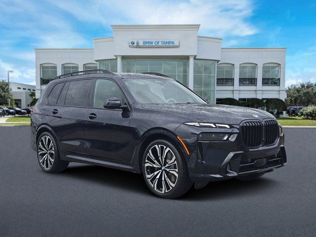 2025 BMW X7 xDrive40i