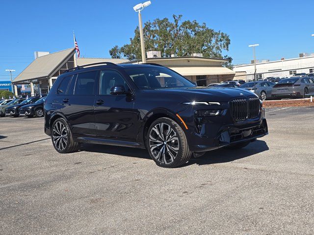 2025 BMW X7 xDrive40i