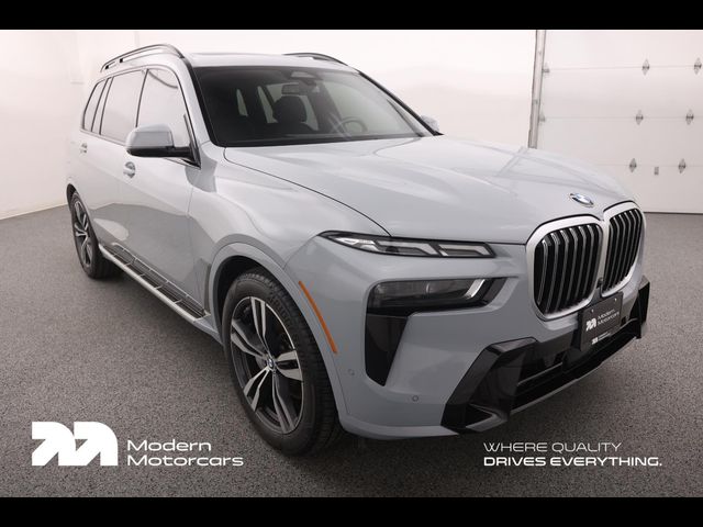 2025 BMW X7 xDrive40i