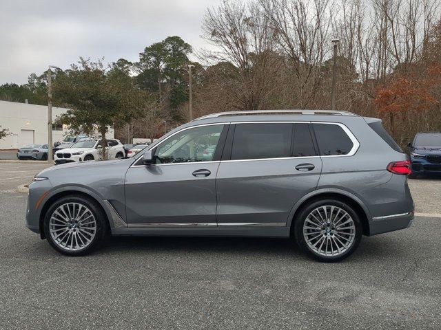 2025 BMW X7 xDrive40i