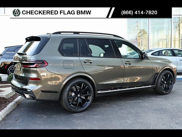 2025 BMW X7 xDrive40i