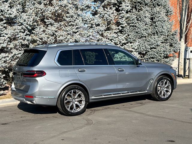 2025 BMW X7 xDrive40i