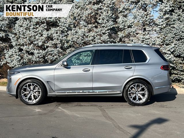 2025 BMW X7 xDrive40i