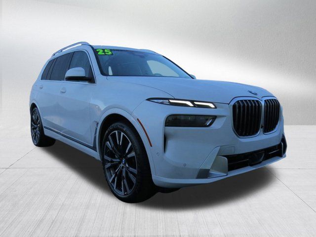 2025 BMW X7 xDrive40i