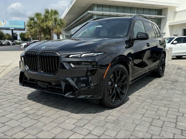 2025 BMW X7 xDrive40i