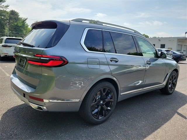 2025 BMW X7 xDrive40i