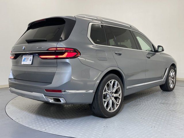 2025 BMW X7 xDrive40i