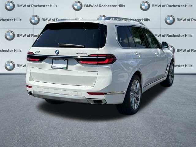 2025 BMW X7 xDrive40i