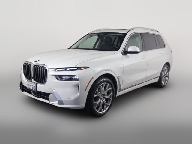 2025 BMW X7 xDrive40i