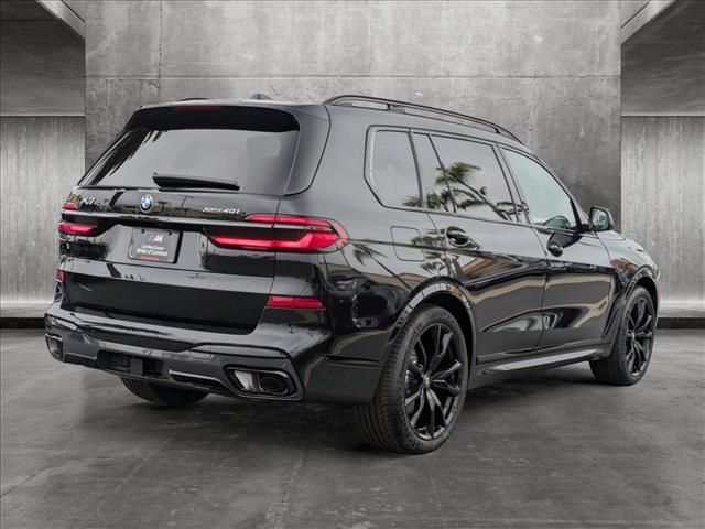 2025 BMW X7 xDrive40i