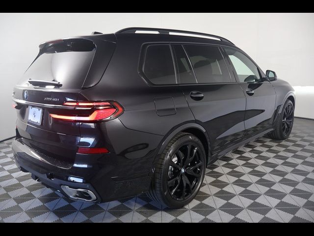 2025 BMW X7 xDrive40i