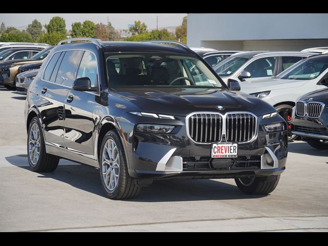 2025 BMW X7 xDrive40i