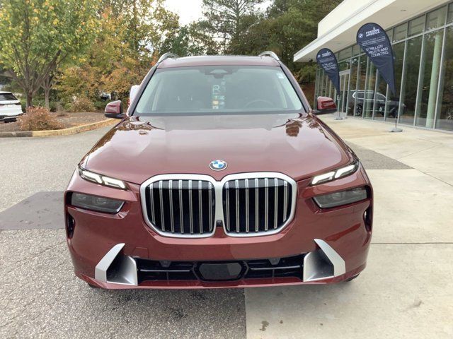 2025 BMW X7 xDrive40i