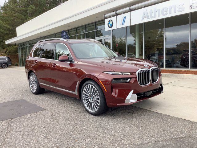 2025 BMW X7 xDrive40i