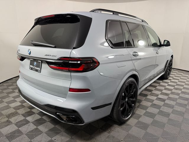 2025 BMW X7 xDrive40i