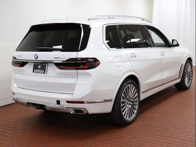 2025 BMW X7 xDrive40i