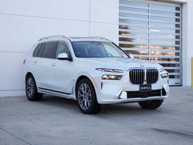 2025 BMW X7 xDrive40i