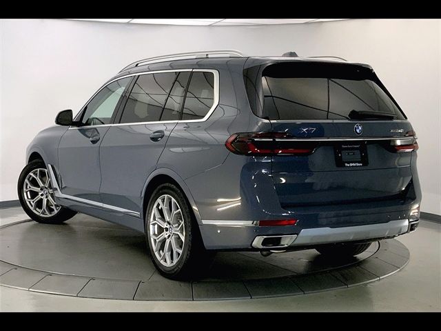 2025 BMW X7 xDrive40i