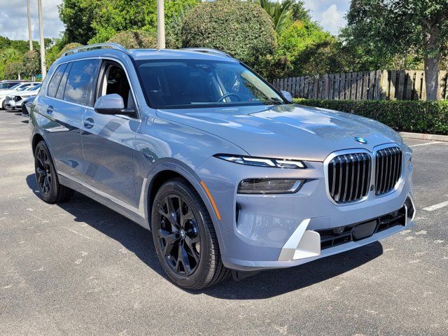 2025 BMW X7 xDrive40i