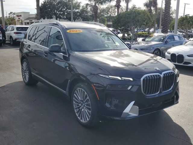 2025 BMW X7 xDrive40i