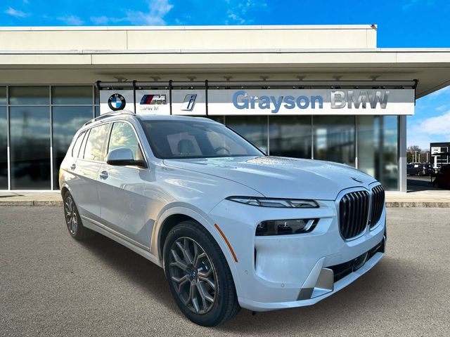 2025 BMW X7 xDrive40i