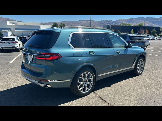 2025 BMW X7 xDrive40i