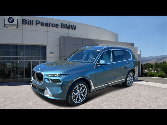 2025 BMW X7 xDrive40i