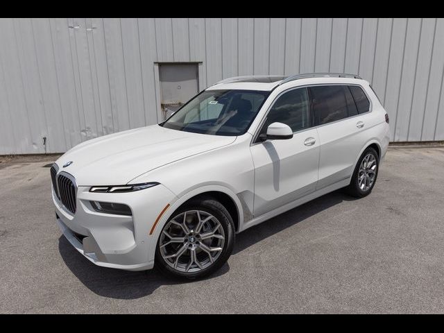 2025 BMW X7 xDrive40i