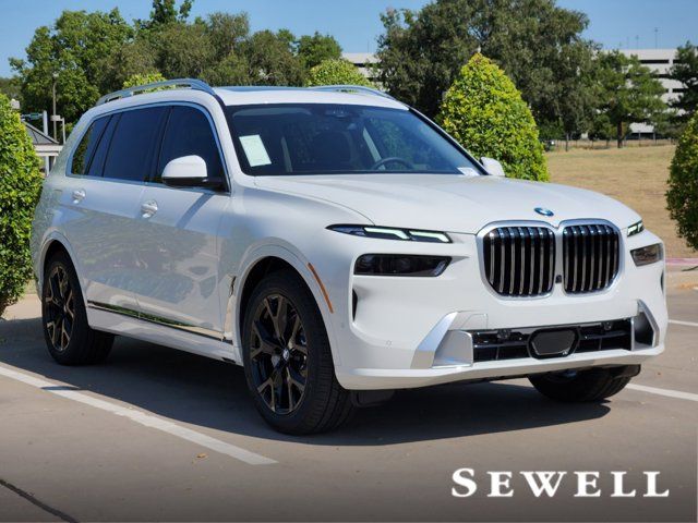 2025 BMW X7 xDrive40i