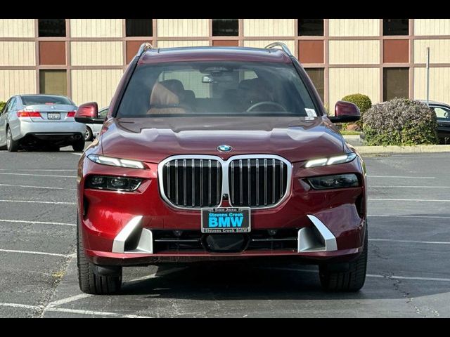 2025 BMW X7 xDrive40i