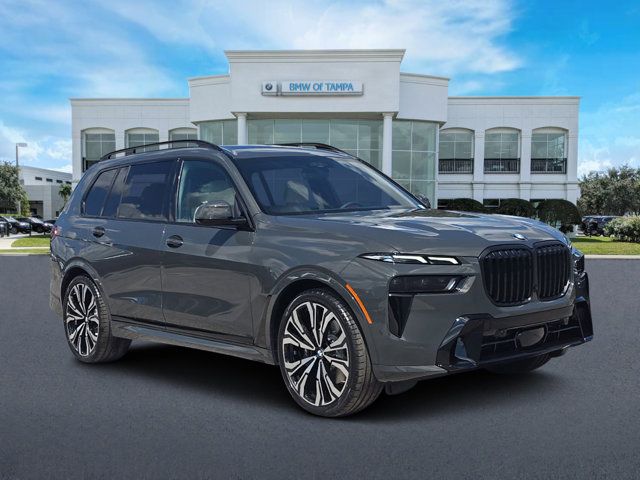 2025 BMW X7 xDrive40i