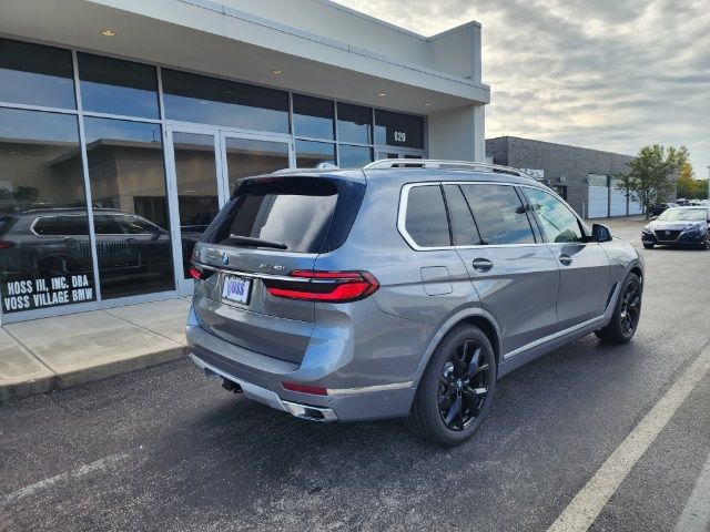 2025 BMW X7 xDrive40i