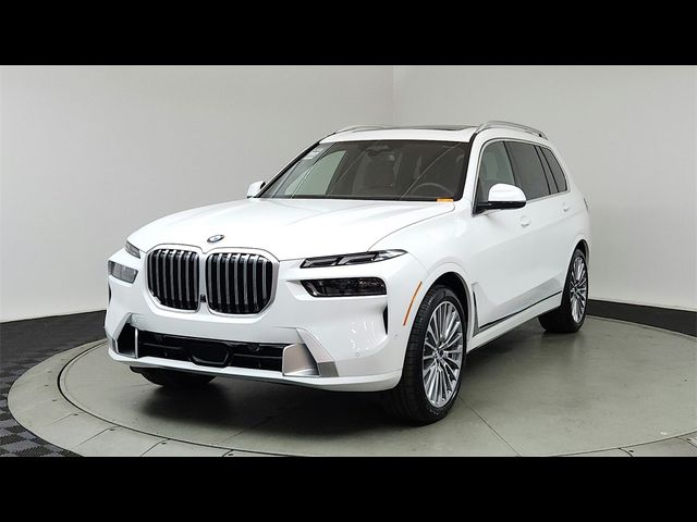 2025 BMW X7 xDrive40i