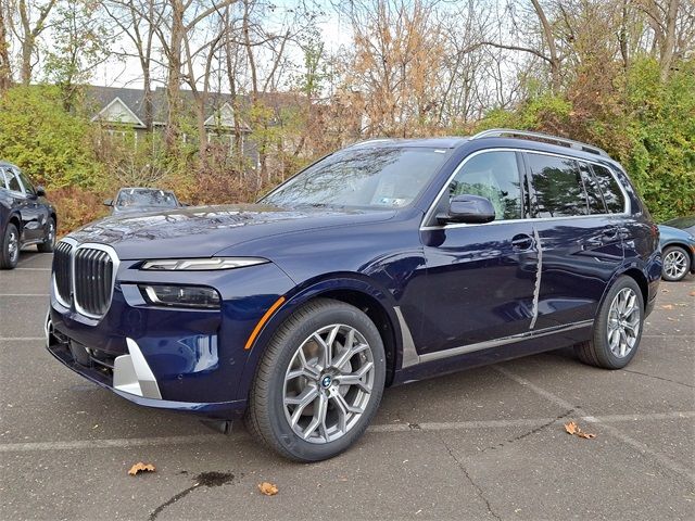 2025 BMW X7 xDrive40i