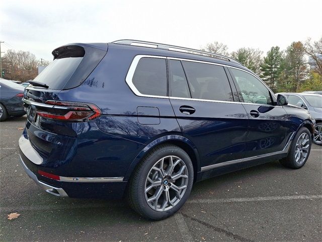 2025 BMW X7 xDrive40i