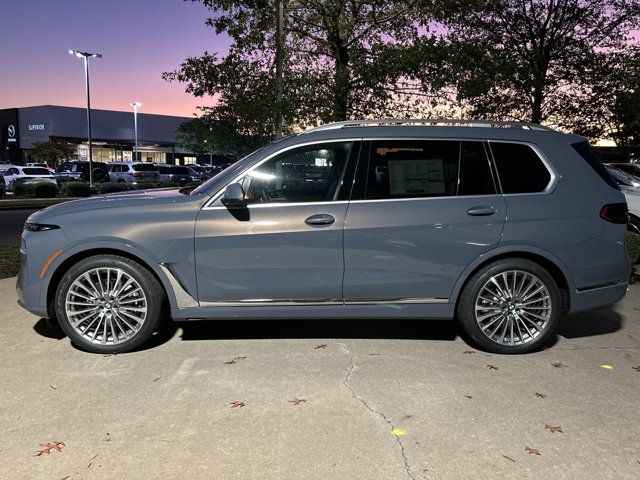 2025 BMW X7 xDrive40i