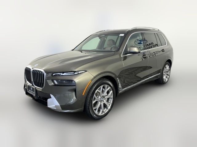 2025 BMW X7 xDrive40i