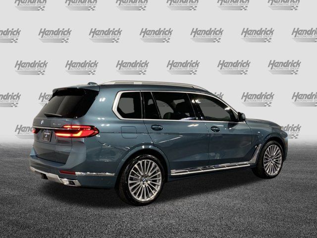 2025 BMW X7 xDrive40i