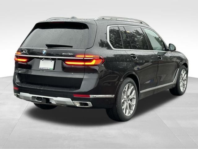 2025 BMW X7 xDrive40i