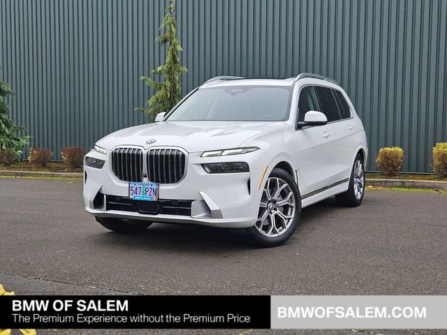 2025 BMW X7 xDrive40i