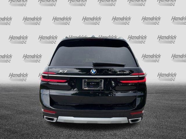 2025 BMW X7 xDrive40i