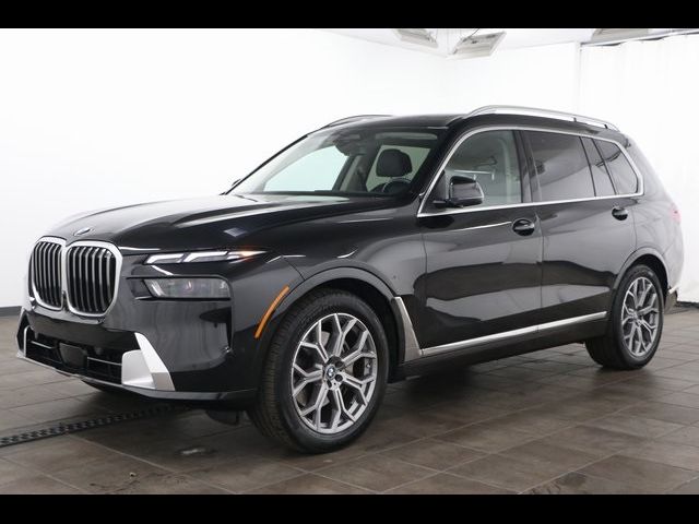 2025 BMW X7 xDrive40i