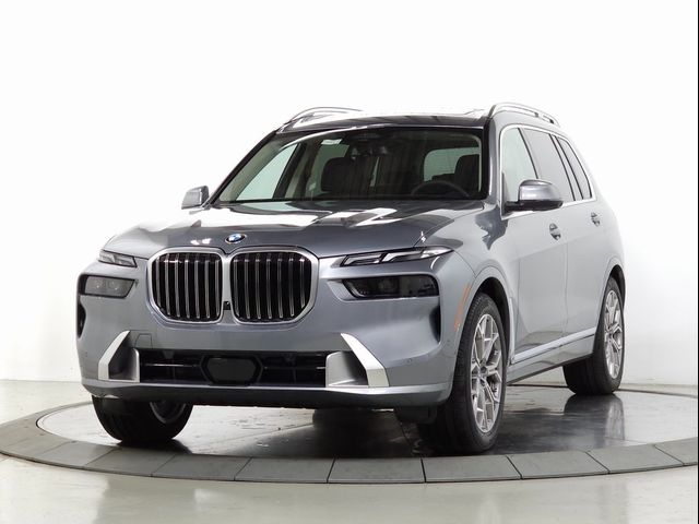 2025 BMW X7 xDrive40i